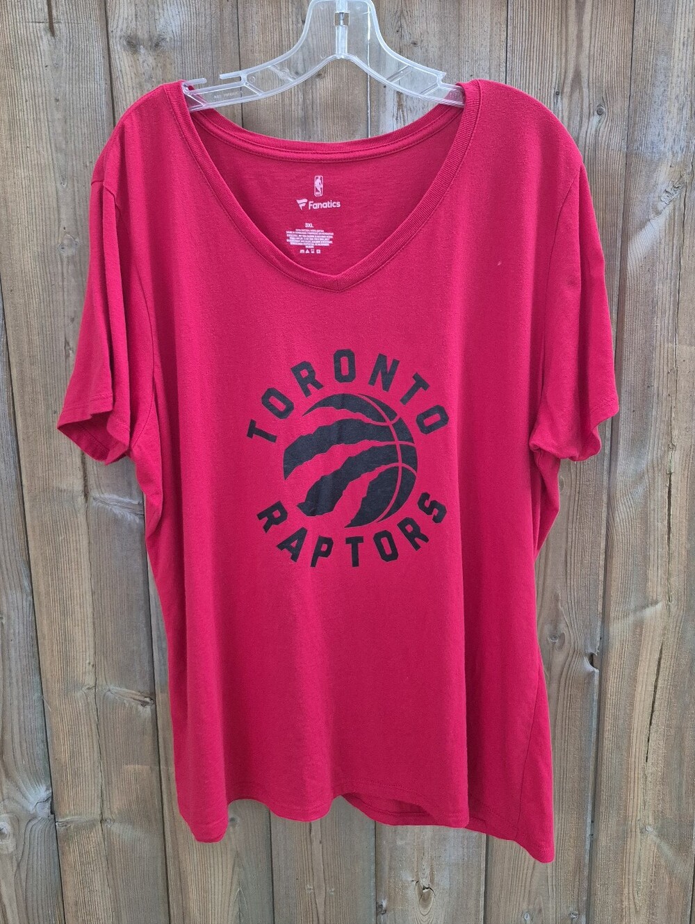 Fanatics Women’s Toronto Raptors V-Neck Tee Size 3xl